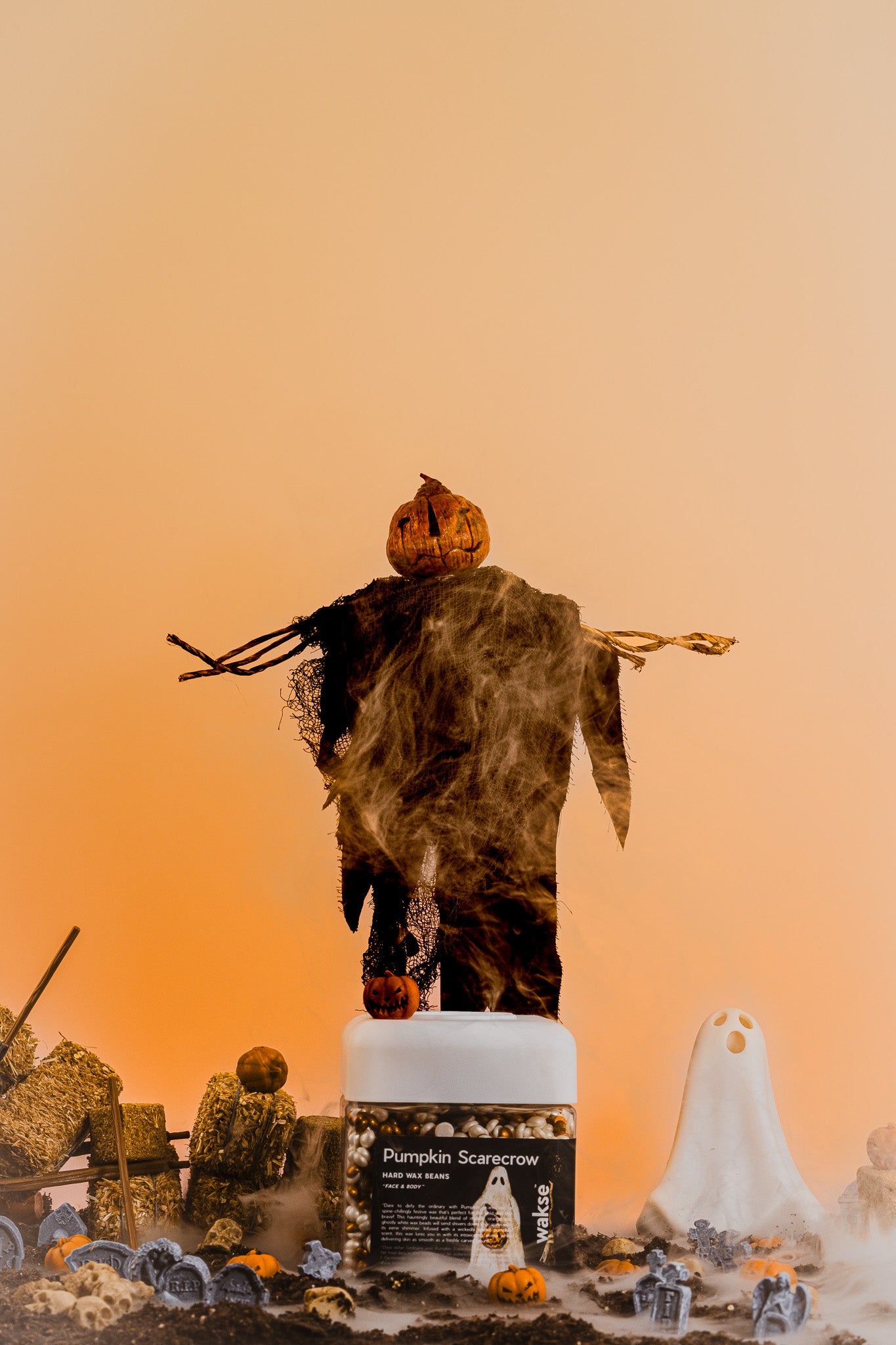 wakse Hard Wax Beans - Pumpkin Scarecrow - Large