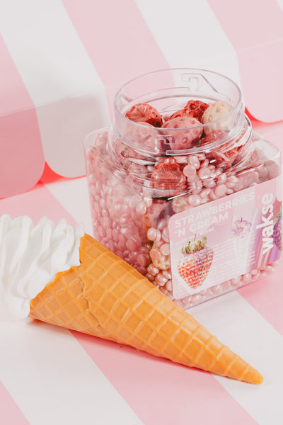 wakse Strawberries 'N Cream Shaped Wax Hard Wax Beans - Large